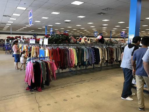 Thrift Store «Yuma Southgate Goodwill Retail Store & Donation Center», reviews and photos