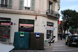 Le Petit Casino