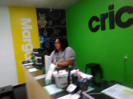 Cell Phone Store «Cricket Wireless Authorized Retailer», reviews and photos, 4996A W Atlantic Blvd, Margate, FL 33063, USA
