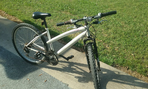 Golf Course «Austin Bayou Golf Course and RV Park», reviews and photos, 2111 County Rd 33, Danbury, TX 77534, USA