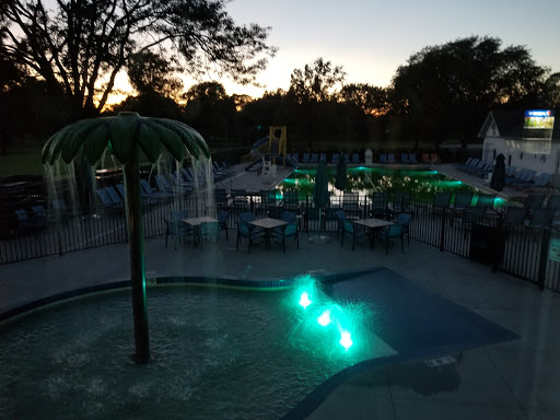 Country Club «Rolling Green Country Club», reviews and photos, 2525 E Rand Rd, Arlington Heights, IL 60004, USA