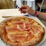 Photo n°5 de l'avis de Andrea.o fait le 12/07/2016 à 21:52 sur le  Trattoria al Porticciolo Ristorante & Pizzeria à Sirmione