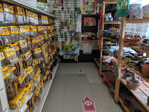 Mexican Grocery Store «Mi Ama Grocery», reviews and photos, 813 E 66th St, Richfield, MN 55423, USA