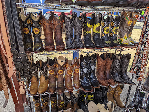 Flea Market «The Mission Market Open Air Market», reviews and photos, 207 W Chavaneaux Rd, San Antonio, TX 78221, USA