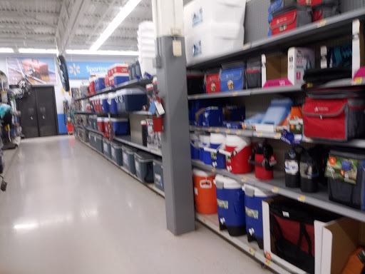 Department Store «Walmart Supercenter», reviews and photos, 2500 Lake Shore Dr E, Ashland, WI 54806, USA