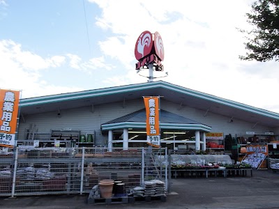 コメリハード＆グリーン梁川店