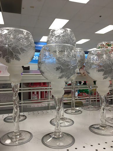 Clothing Store «Ross Dress for Less», reviews and photos, 958 W Street Rd, Warminster, PA 18974, USA