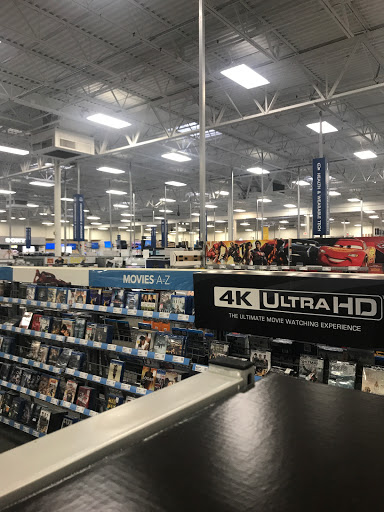 Electronics Store «Best Buy», reviews and photos, 4400 E New York St, Aurora, IL 60504, USA