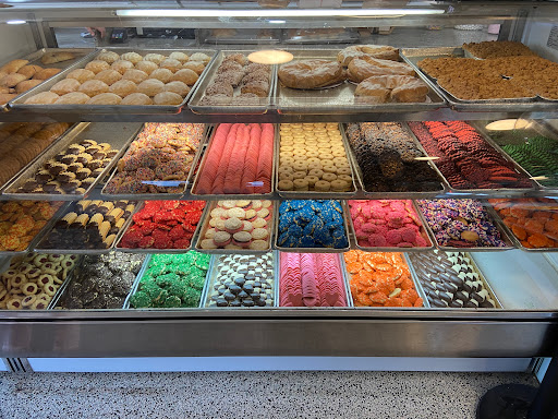 Pastry Shop «Lyndhurst Pastry Shop», reviews and photos, 256 Ridge Rd, Lyndhurst, NJ 07071, USA