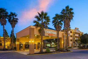 Courtyard by Marriott Fairfield Napa Valley Area image