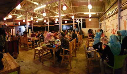 Sushi Tah-S4 - Serang - V5J4+W93, Jl. Veteran, Cimuncang, Kec. Serang, Kota Serang, Banten 42117, Indonesia