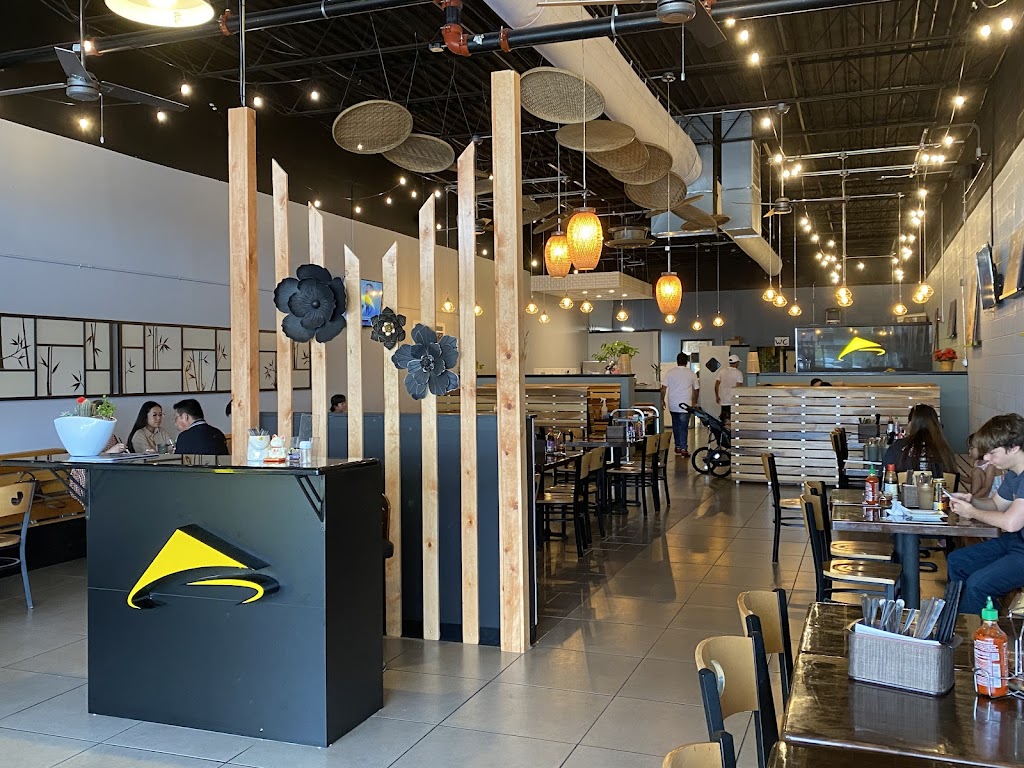 Broken Rice & Pho Restaurant Com Tam Viet 64118