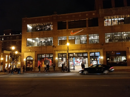 Clothing Store «Nike Georgetown», reviews and photos, 3040 M St NW, Washington, DC 20007, USA