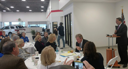 Car Dealer «Bowman Auto Center», reviews and photos, 9603 Dixie Hwy, Village of Clarkston, MI 48348, USA