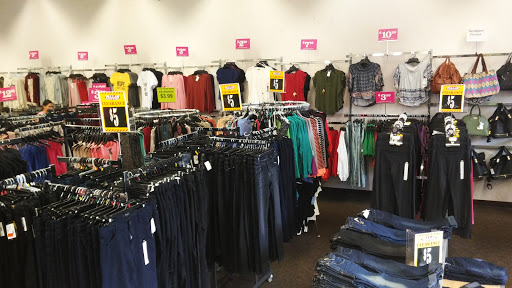 Discount Store «Fallas Discount Stores», reviews and photos, 8354 Pines Blvd, Pembroke Pines, FL 33024, USA