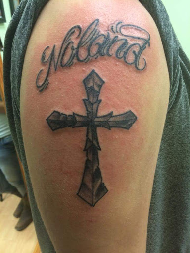 Tattoo Shop «southern grace tattoo gallery», reviews and photos, 790 Burnt Hickory Rd b, Cartersville, GA 30120, USA