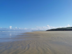 Fotografie cu Tullan Beach zonele de facilități