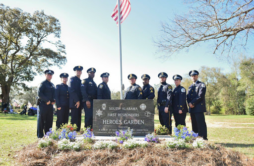 Cemetery «Mobile Memorial Gardens», reviews and photos, 6100 Three Notch Rd, Mobile, AL 36619, USA