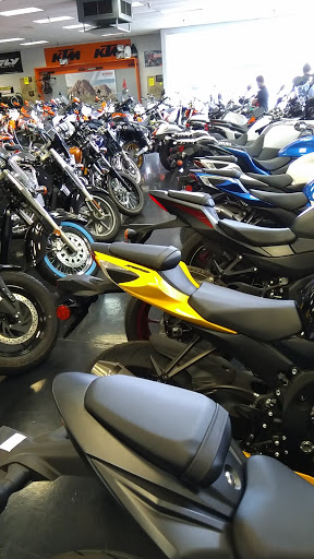 Motorcycle Dealer «Apache Motorcycles Scottsdale», reviews and photos, 7340 E McDowell Rd, Scottsdale, AZ 85257, USA