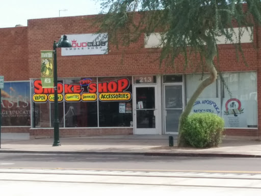 Cloud Club Smoke Shop, 213 W Main St, Mesa, AZ 85201, USA, 