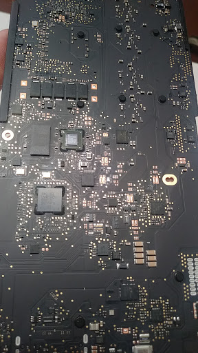 Computer Repair Service «NRH Cell Phone Repair and Computer Repair», reviews and photos, 7109 Boulevard 26 #16, North Richland Hills, TX 76180, USA