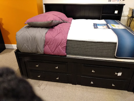 Furniture Store «The RoomPlace», reviews and photos, 2525 N Harlem Ave, Chicago, IL 60707, USA