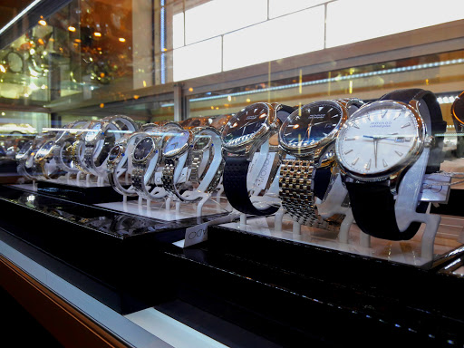 Jewelry Store «Kardesh Jewelers», reviews and photos, 2370 Merrick Rd, Bellmore, NY 11710, USA