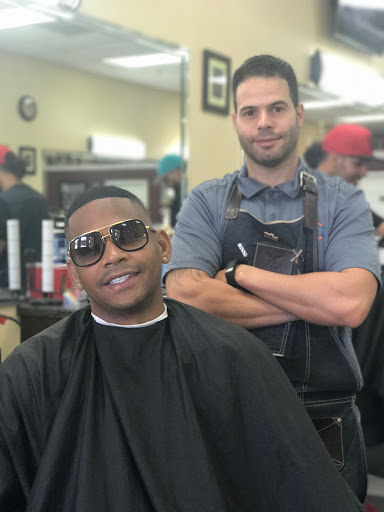 Barber Shop «Classic stylez barbershop», reviews and photos, 18600 NW 87th Ave, Hialeah, FL 33015, USA