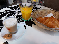 Plats et boissons du Restaurant servant le petit-déjeuner Le Moulin Blanc à Montpellier - n°5