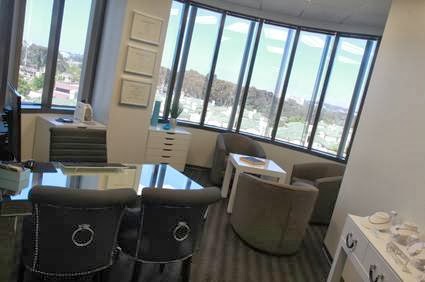 J. Wiesner, A Private Jeweler, 4225 Executive Square, La Jolla, CA 92037, USA, 