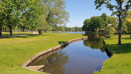 Green Garden & Parking Apartments