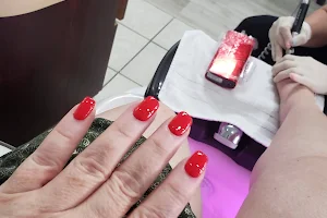 Lucy Nails image