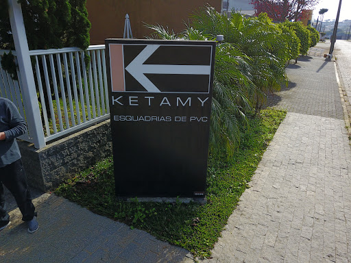 Ketamy Esquadrias Em Pvc - Fábrica de Janelas Anti-ruido de Alta qualidade!