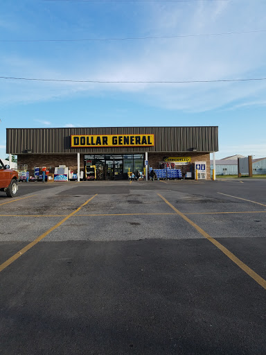 Discount Store «Dollar General», reviews and photos, 1200 W 5th St, Wilton, IA 52778, USA