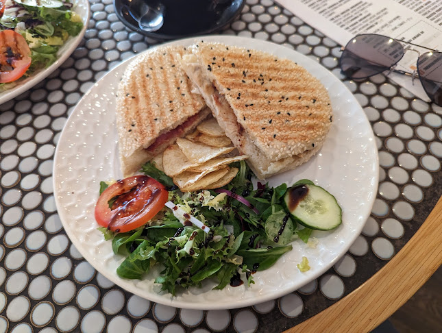 Reviews of Beehive Coffee House in Bristol - Coffee shop