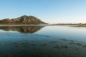 Monte e Lagoa de Louro image