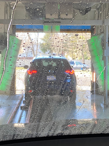 Squeaky Shine Car Wash en Novi