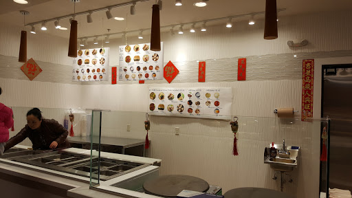 Shopping Mall «Wick Shopping Plaza», reviews and photos, 561 US-1, Edison, NJ 08817, USA