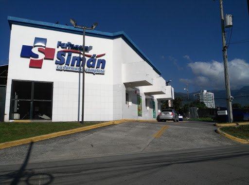 Farmacia Simán