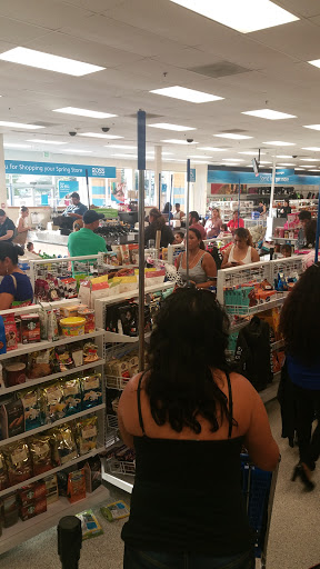 Clothing Store «Ross Dress for Less», reviews and photos, 20618 I-45, Spring, TX 77373, USA