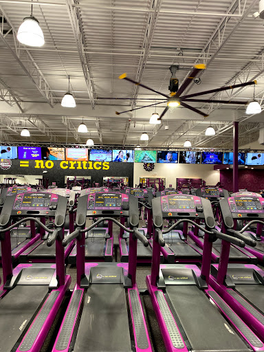 Gym «Planet Fitness», reviews and photos, 8625 Woodward Ave, Woodridge, IL 60517, USA