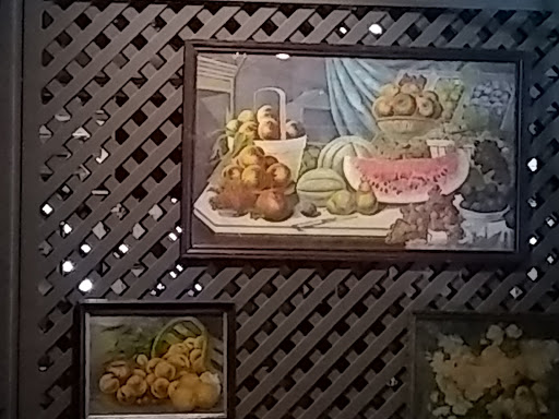 American Restaurant «Cracker Barrel Old Country Store», reviews and photos, 2920 Hospitality St, Tallahassee, FL 32303, USA