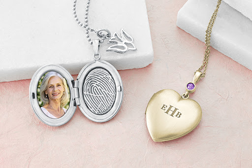 Funeral Home «Tuthill-Mangano Funeral Home, Inc», reviews and photos, 406 E Main St, Riverhead, NY 11901, USA