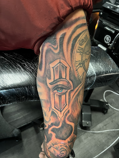 Explore sweet pea tattoo ideas, creative tattoo ideas in Silver City, available at Independent Ink Tattoo
