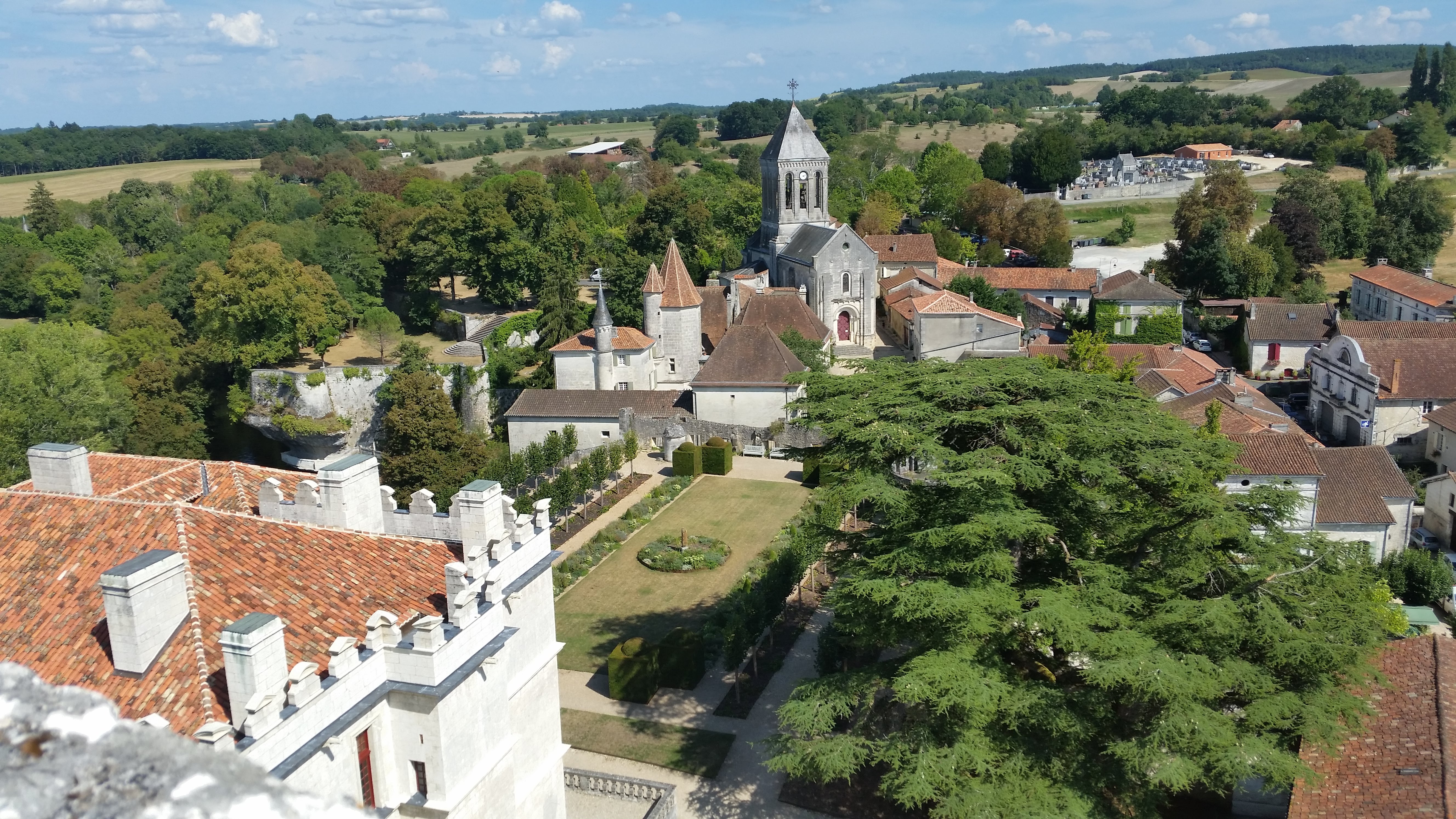 Photo n° 10 de l'avis de Thierry.e fait le 13/09/2018 à 04:46