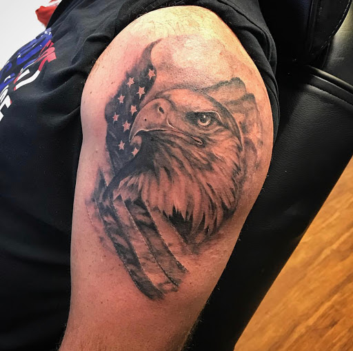 Tattoo Shop «Incredible Ink Tattoo», reviews and photos, 37 New Orleans Rd, Hilton Head Island, SC 29928, USA