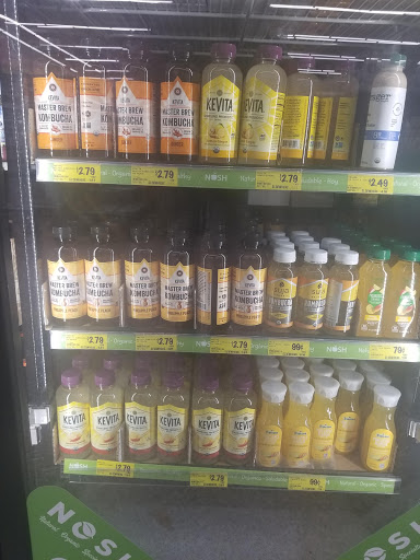 Grocery Store «Grocery Outlet Bargain Market», reviews and photos, 15719 Downey Ave, Paramount, CA 90723, USA