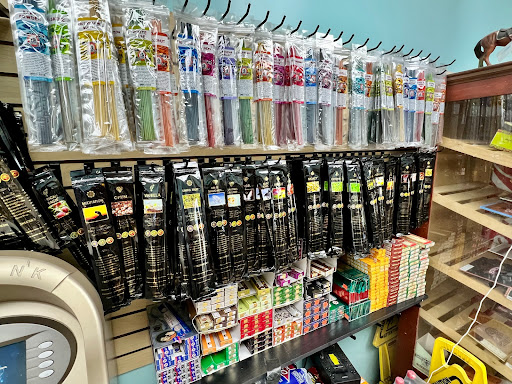 Tobacco Shop «Smokers Heaven KC», reviews and photos, 10145 Wornall Rd, Kansas City, MO 64114, USA