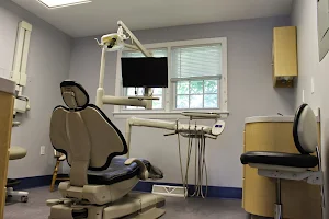 Pearl Dental Center image