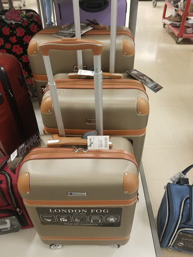 Department Store «Marshalls & HomeGoods», reviews and photos, 2700 Potomac Mills Cir, Woodbridge, VA 22192, USA